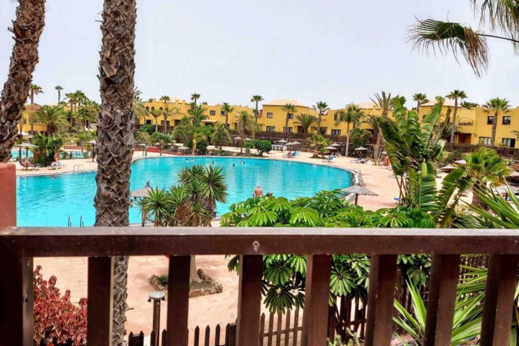 Tamarindo 28, Pool Front,Free Wifi Apartment Corralejo Exterior photo